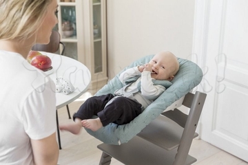 Сиденье для новорождённого к стульчику STOKKE TRIPP TRAPP NEWBORN SET