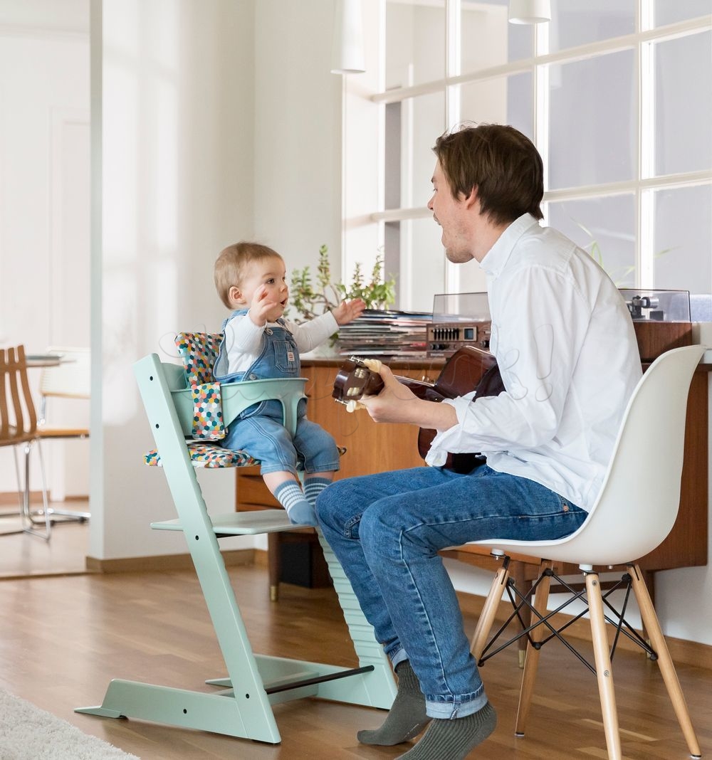 подставка на взрослый стул для ребенка